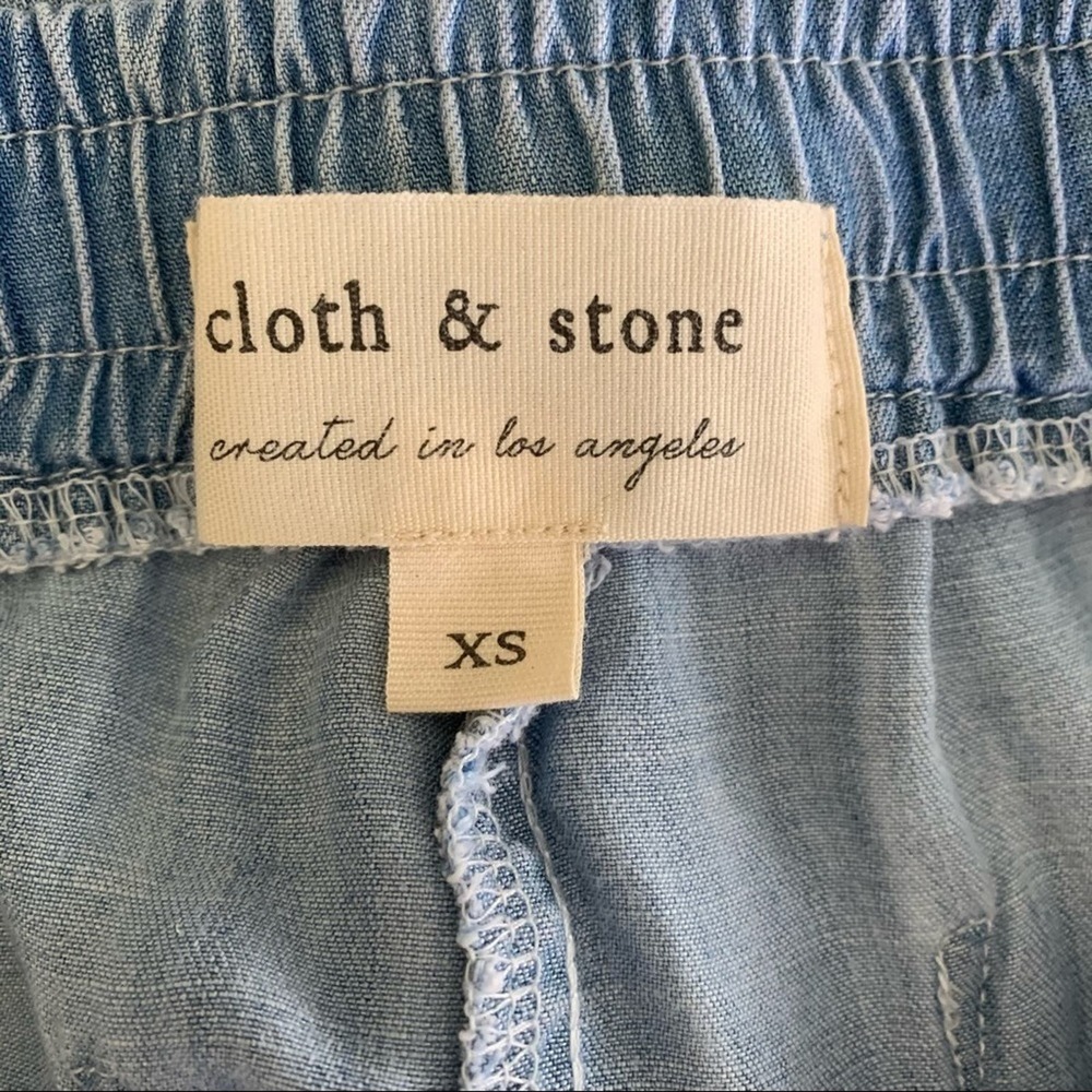 Cloth & Stone Chambray Relaxed Fit Shorts XS - Picture 3 of 5